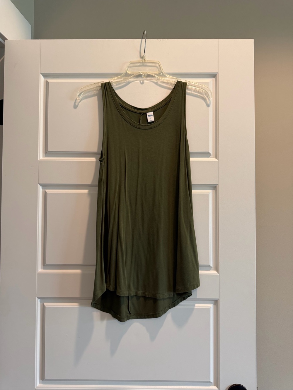 Women’s Olive Green Sleeveless Tank Top